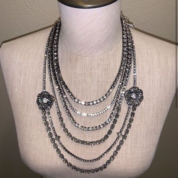 NWT White Housee Black Market Rose Statement Necklace - Picture 3 of 9